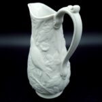 Portmeirion British Heritage Collection Nightingale white porcelain jug vase with moulded relief
