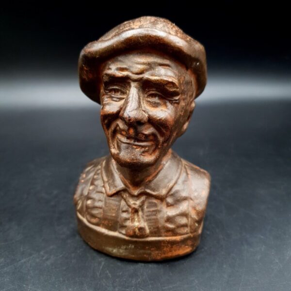 Terracotta Cafés La Brasileña coffee advertising bust